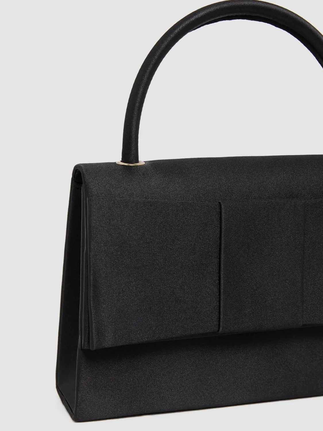 Suzy Shier Handbags By Le Château>Satin Handbag With Bow
