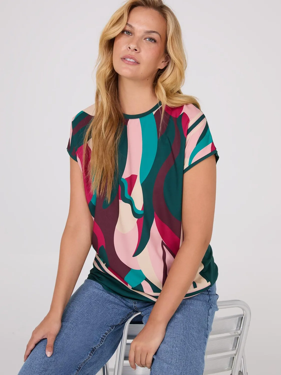 Suzy Shier Short Sleeve|Tank Tops & T-Shirts>Scarf Print Short Sleeve Jersey T-Shirt