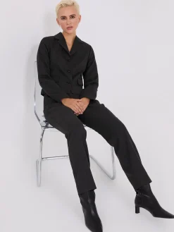 Suzy Shier Suiting|Blazers & Vests>Short 3-Button Herringbone Blazer