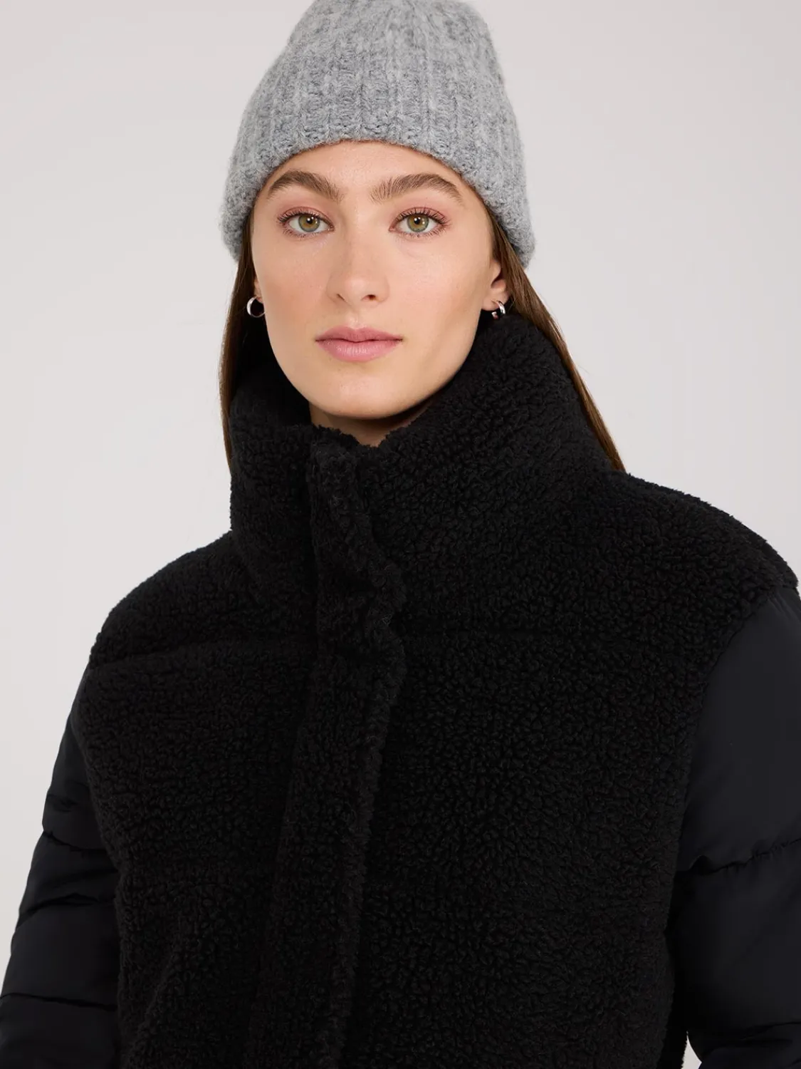 Suzy Shier Puffers & Jackets|Puffers & Jackets>Short Shearling Puffer Jacket
