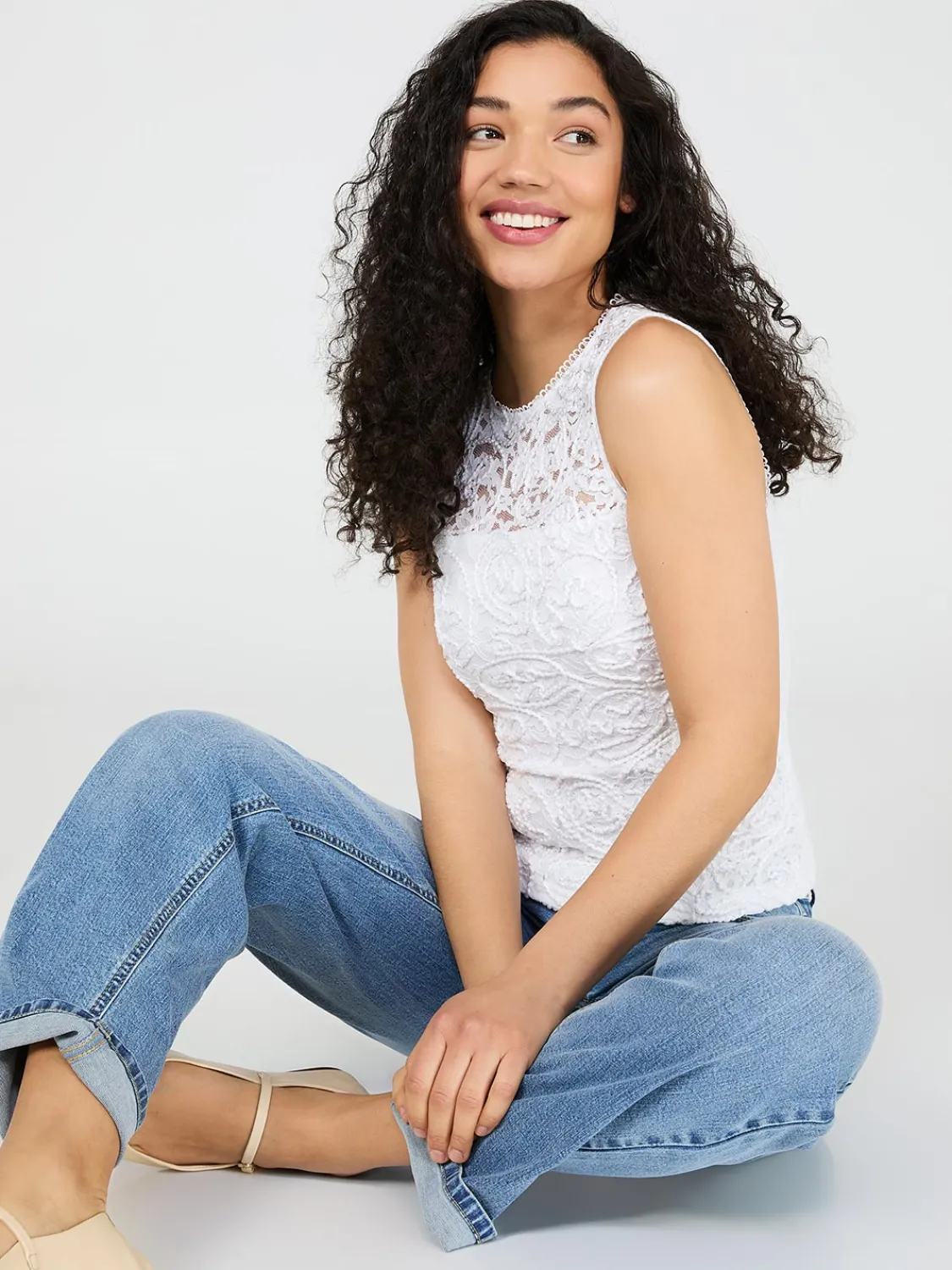 Suzy Shier Tops|Sleeveless>Sleeveless Corded Lace Top