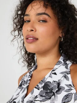 Suzy Shier Tops|Sleeveless>Sleeveless Floral Print Halter Back Top