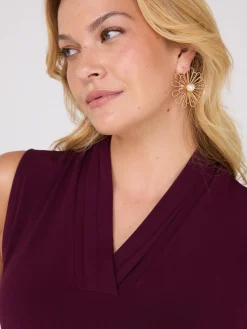 Suzy Shier Tops|Sleeveless>Sleeveless Pleated V-Neck Top