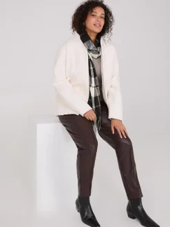 Suzy Shier Puffers & Jackets|Puffers & Jackets><noscript><img width=