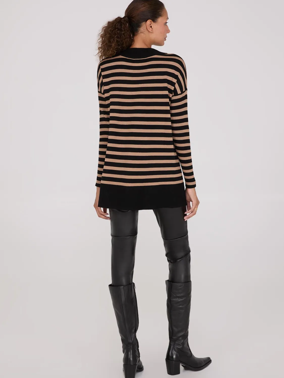 Suzy Shier Long Sleeve|Sweaters & Cardigans>Striped Ribbed V-Neck Tunic Top
