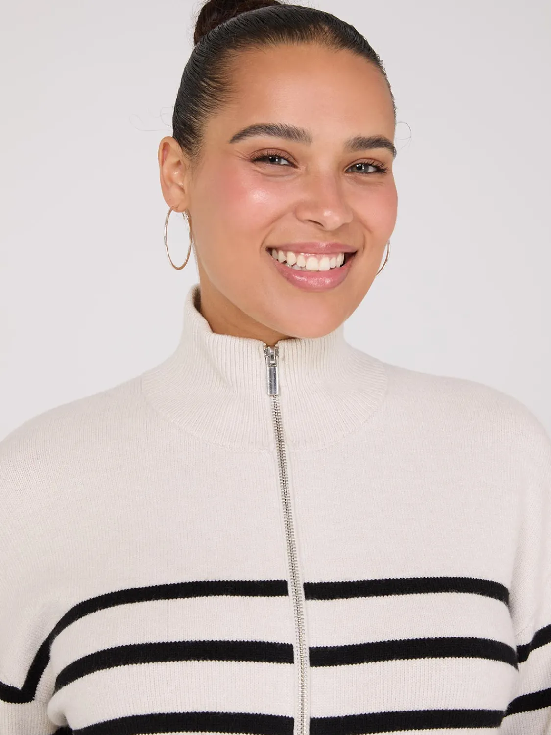 Suzy Shier Long Sleeve|Sweaters & Cardigans>Striped Zip-Front Sweater