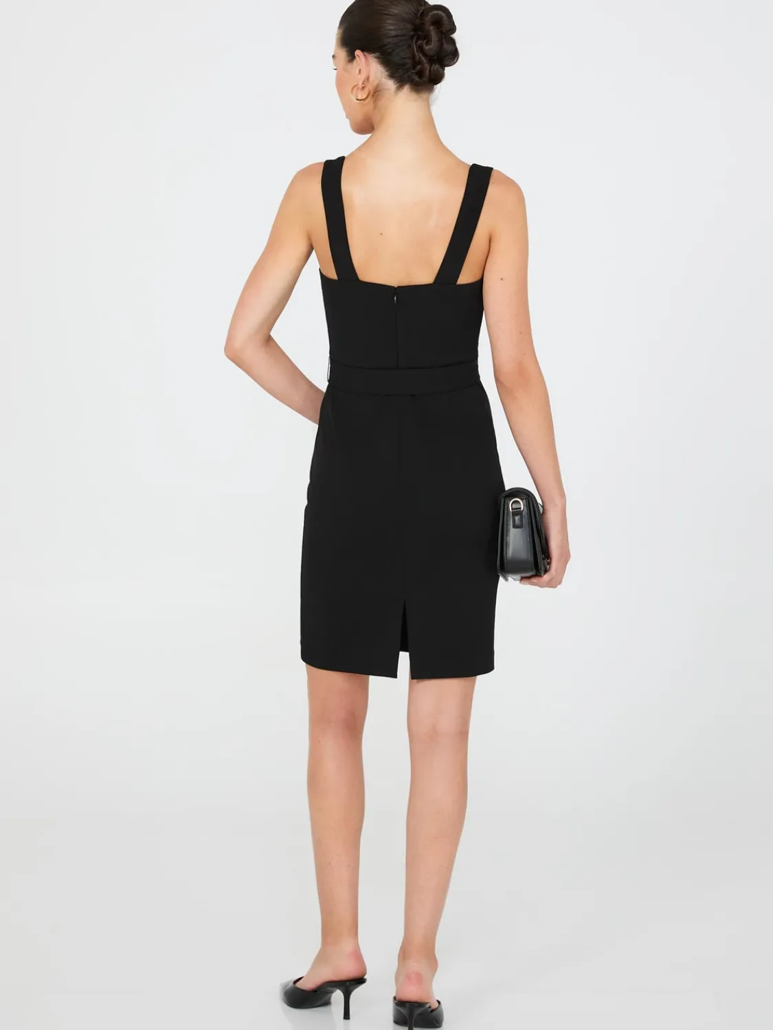 Suzy Shier Mini|Work Dresses>Sweetheart Neckline Belted Sheath Dress