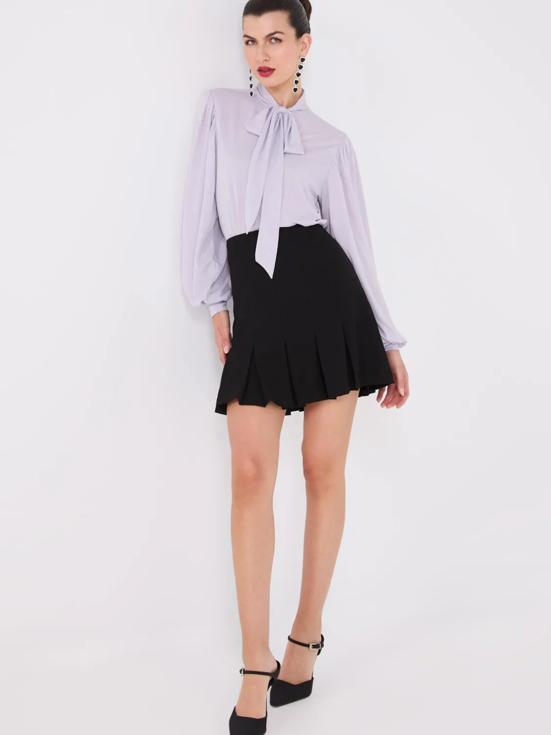 Suzy Shier Tops|Long Sleeve>Textured Bow Blouse