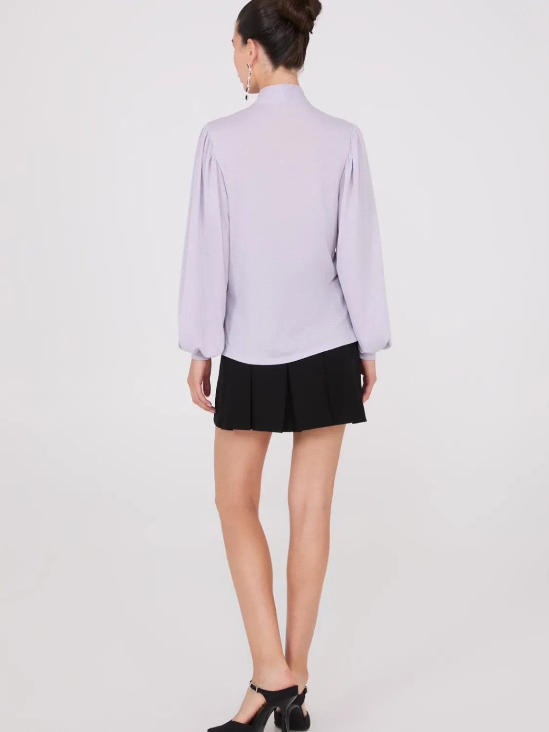 Suzy Shier Tops|Long Sleeve>Textured Bow Blouse