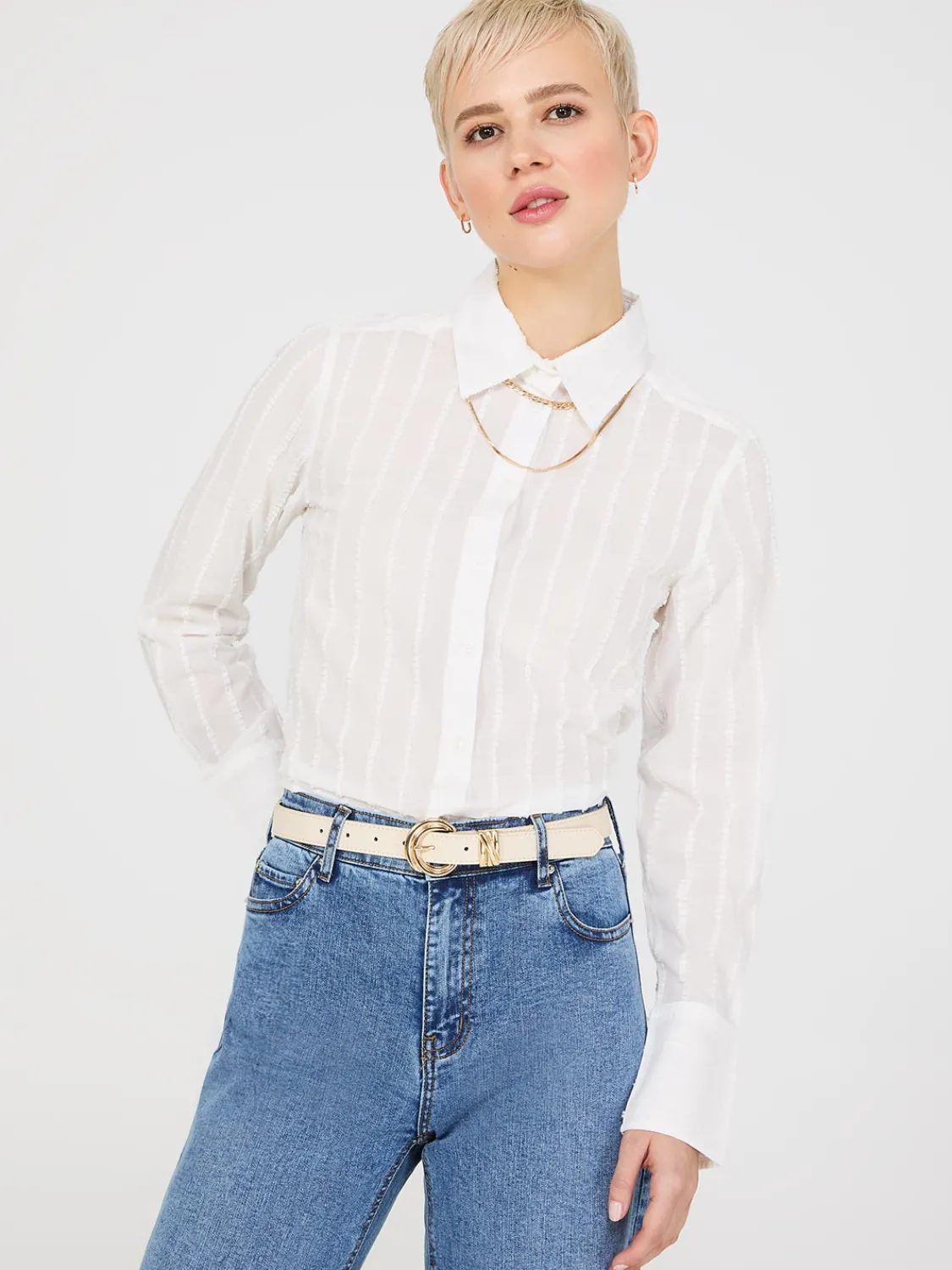 Suzy Shier Tops|Long Sleeve>Textured Long Sleeve Button-Front Blouse