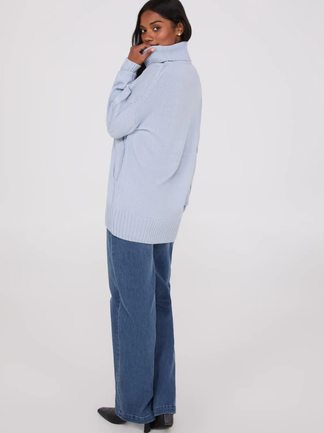 Suzy Shier Long Sleeve|Sweaters & Cardigans>Twisted Cable Knit Turtleneck Sweater