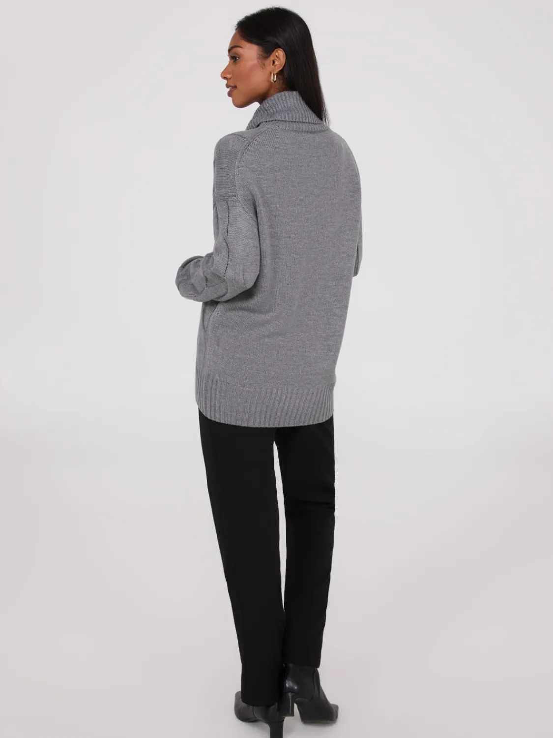 Suzy Shier Long Sleeve|Sweaters & Cardigans>Twisted Cable Knit Turtleneck Sweater