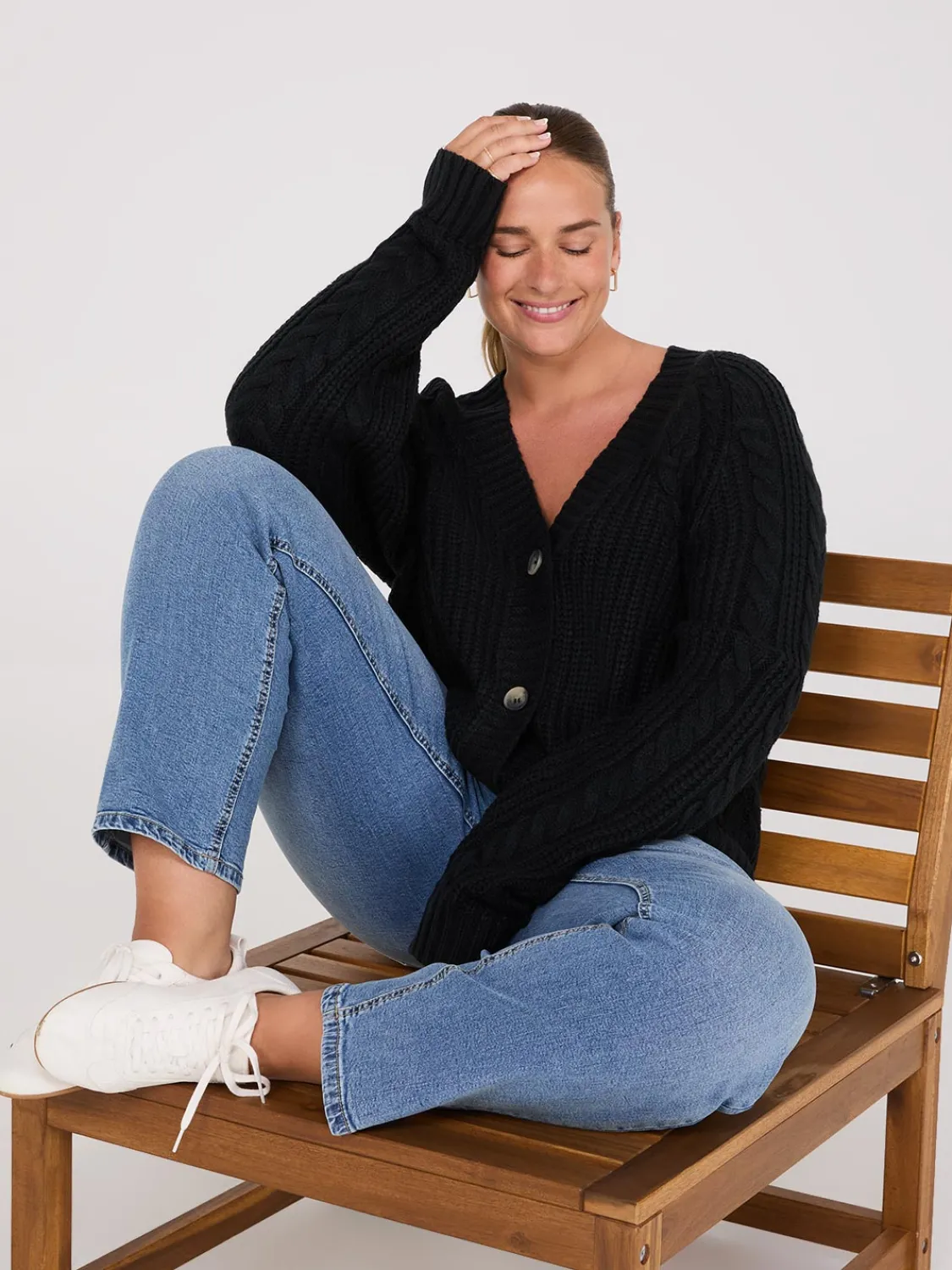 Suzy Shier Long Sleeve|Sweaters & Cardigans>V-Neck Multi Cable Cardigan