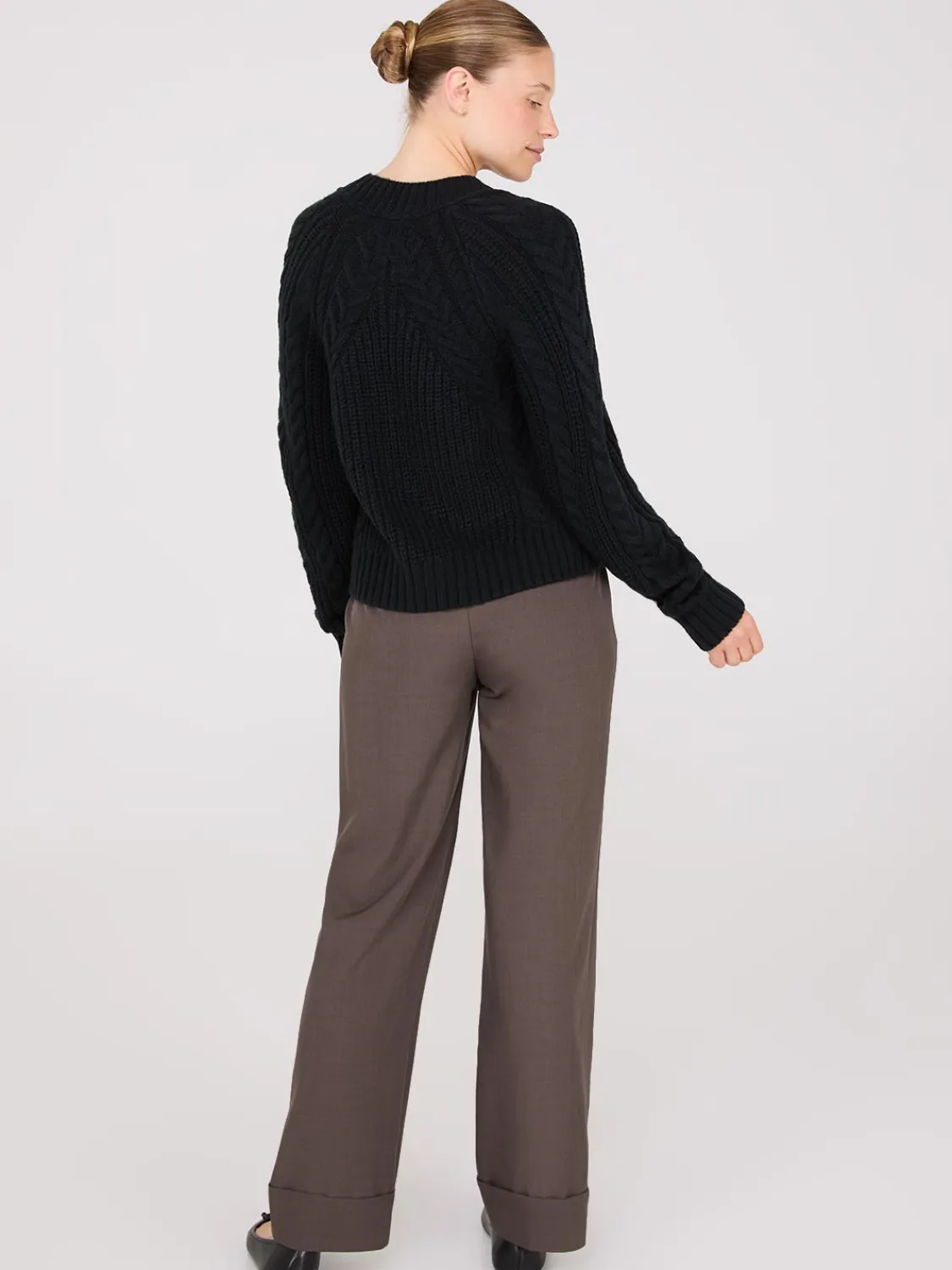 Suzy Shier Long Sleeve|Sweaters & Cardigans>V-Neck Multi Cable Cardigan