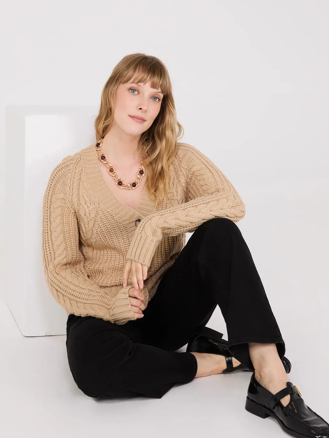 Suzy Shier Long Sleeve|Sweaters & Cardigans>V-Neck Multi Cable Cardigan