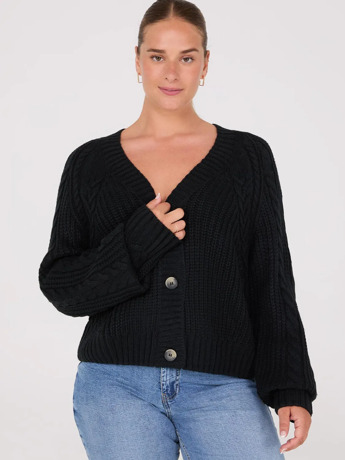 Suzy Shier Long Sleeve|Sweaters & Cardigans>V-Neck Multi Cable Cardigan