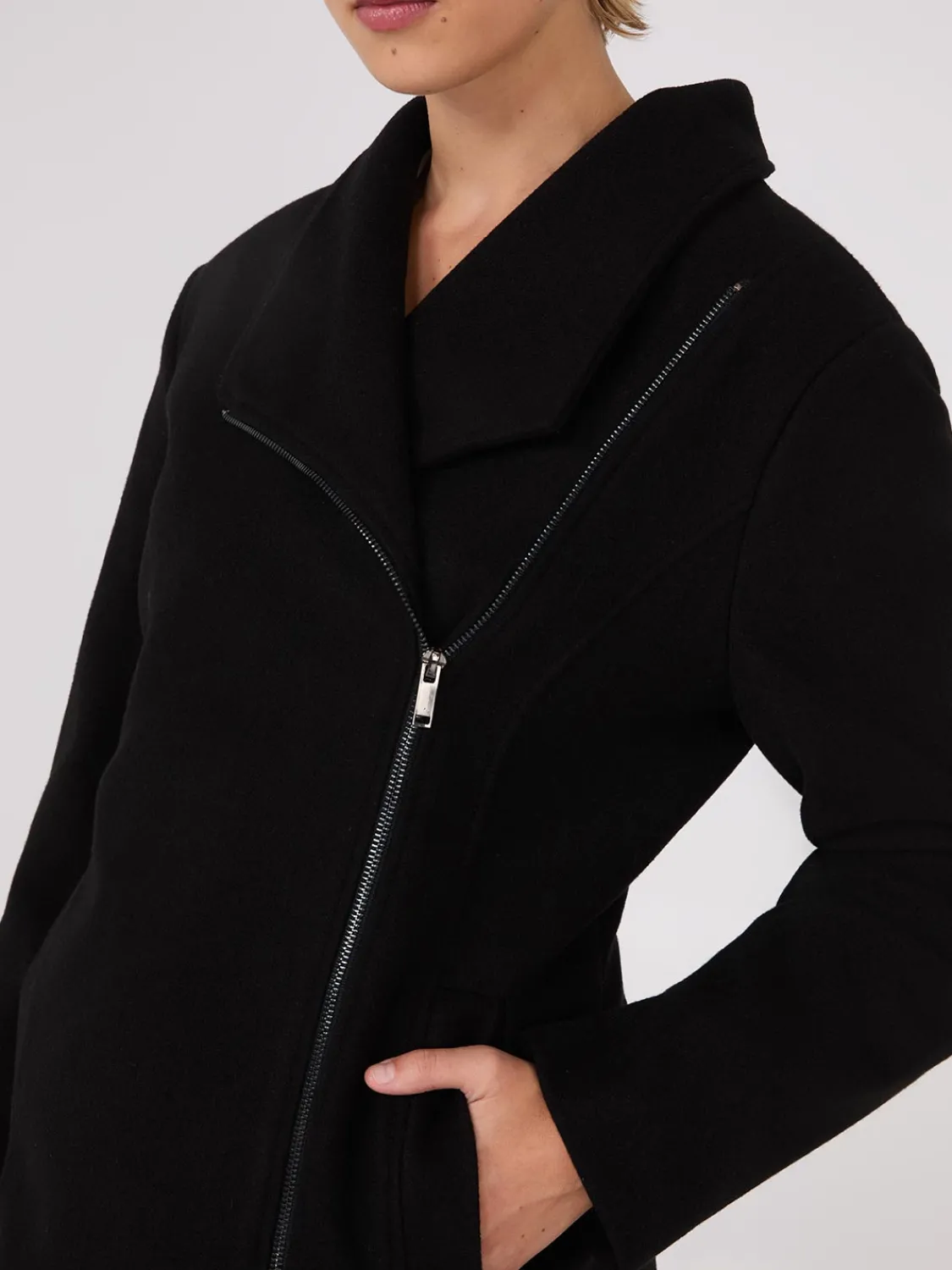 Suzy Shier Coats|Coats>Wrap Collar Coat