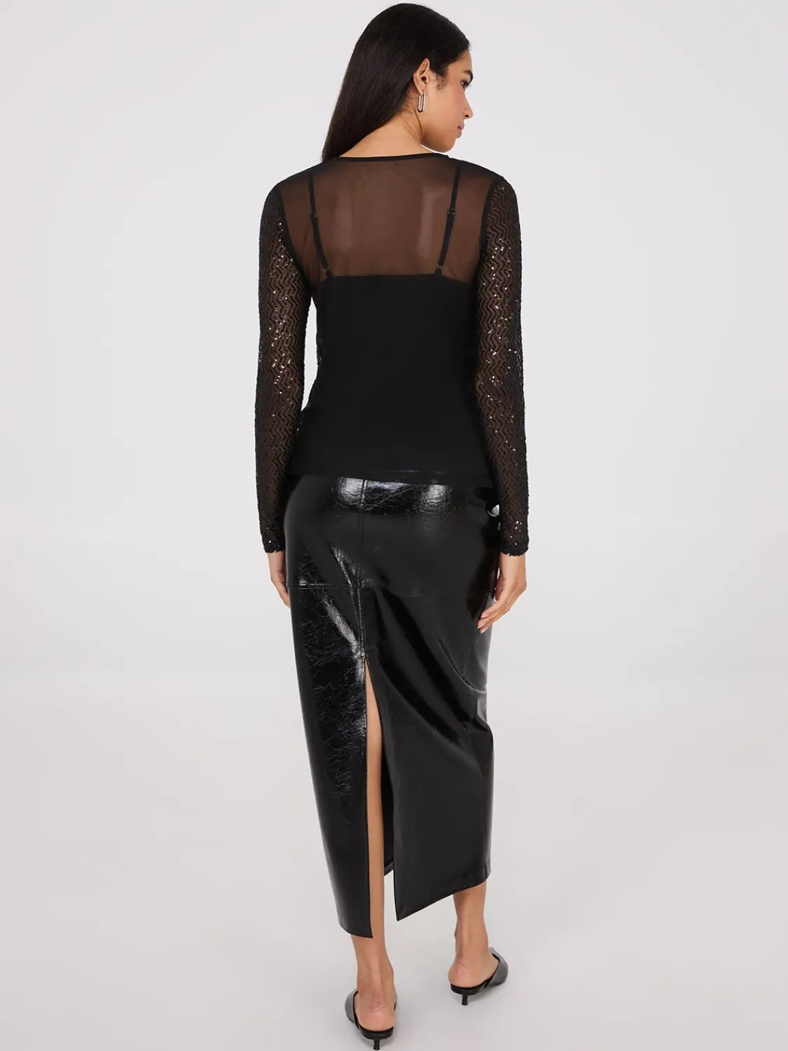 Suzy Shier Long Sleeve|Fashion Tops>Zig-Zag Sequin Mesh Top WIth Cami