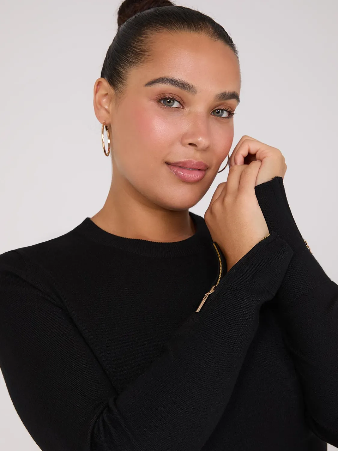 Suzy Shier Long Sleeve|Sweaters & Cardigans>Zip Sleeve Crew Neck Sweater