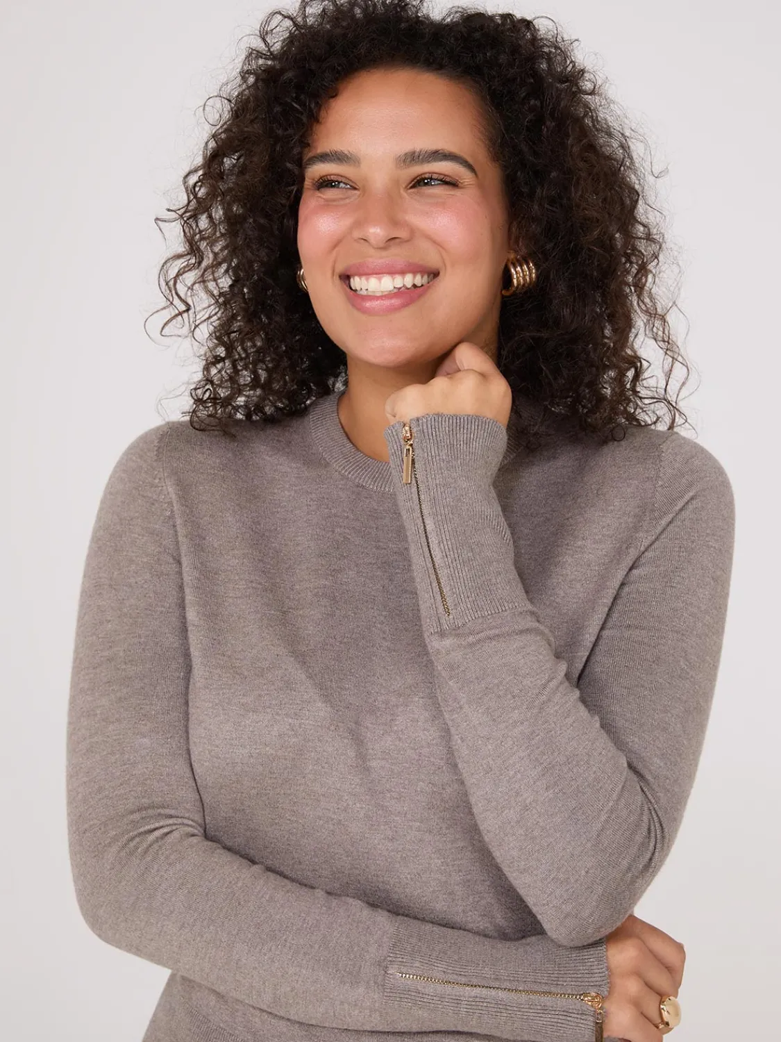 Suzy Shier Long Sleeve|Sweaters & Cardigans>Zip Sleeve Crew Neck Sweater