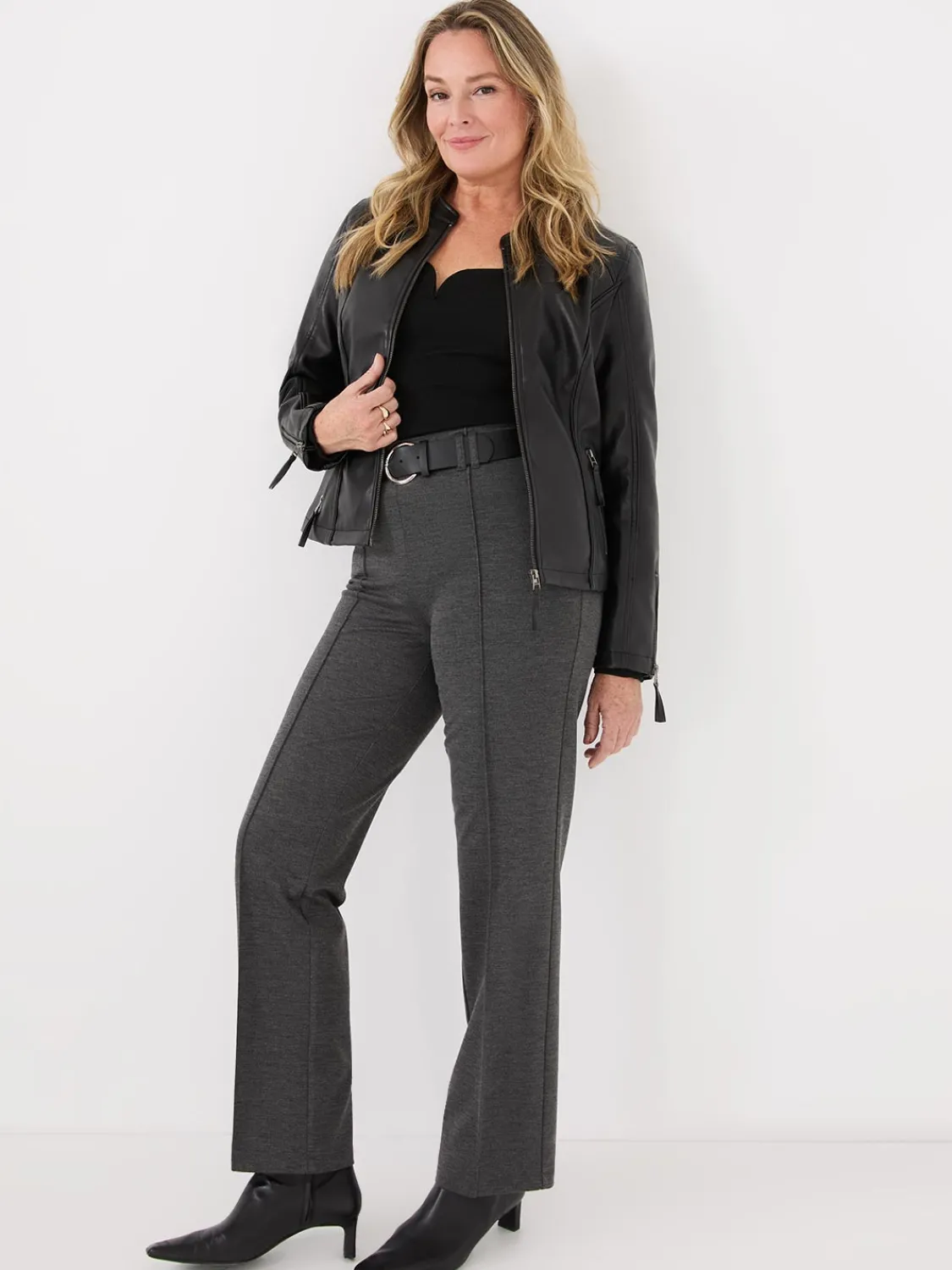 Suzy Shier Puffers & Jackets|Puffers & Jackets>Zip-Front Faux Leather Jacket