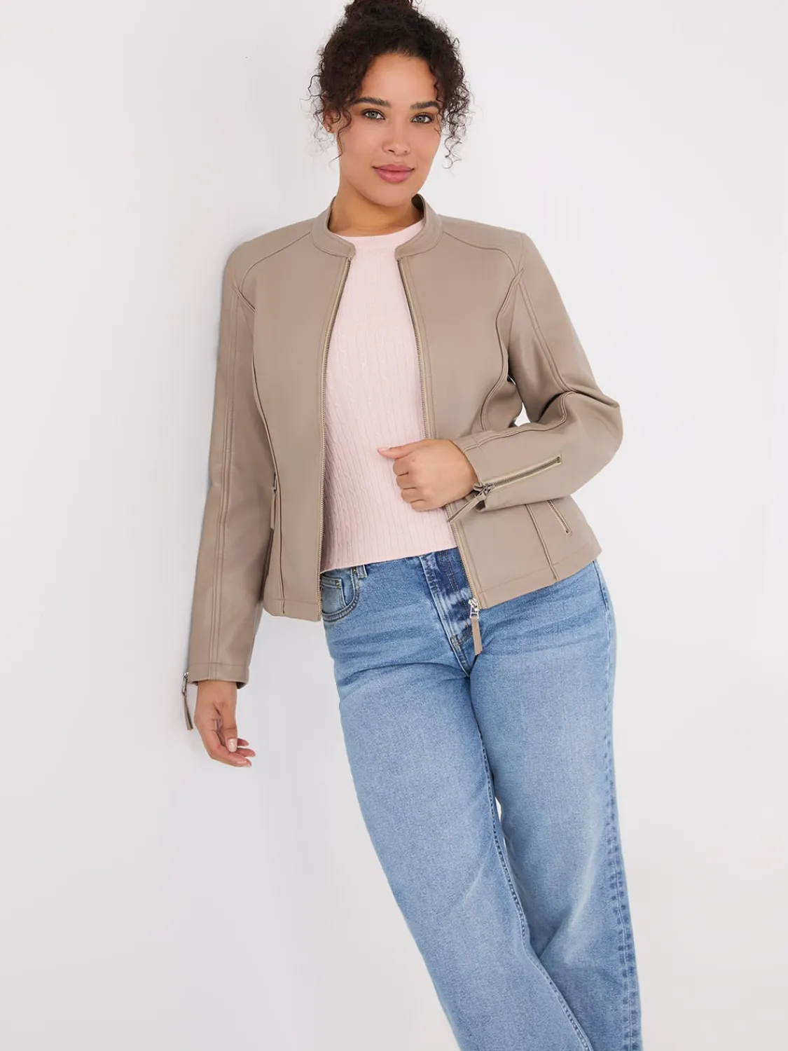 Suzy Shier Puffers & Jackets|Puffers & Jackets>Zip-Front Faux Leather Jacket
