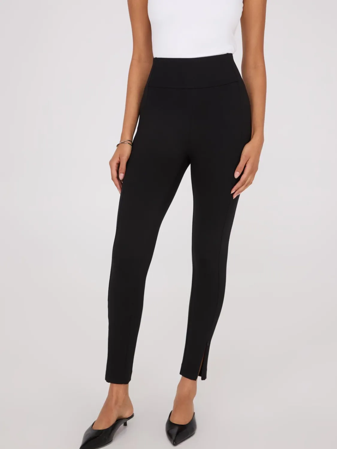 Suzy Shier Pants>Zipper Hem Skinny Leg Pants